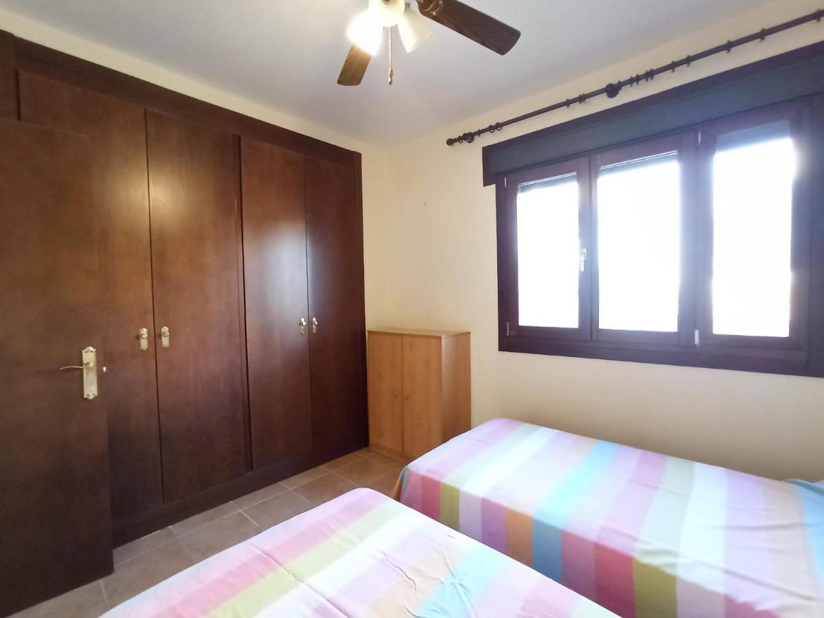 Apartamento Cercano A Campo De Golf En Costa Esuri 阿亚蒙特 外观 照片