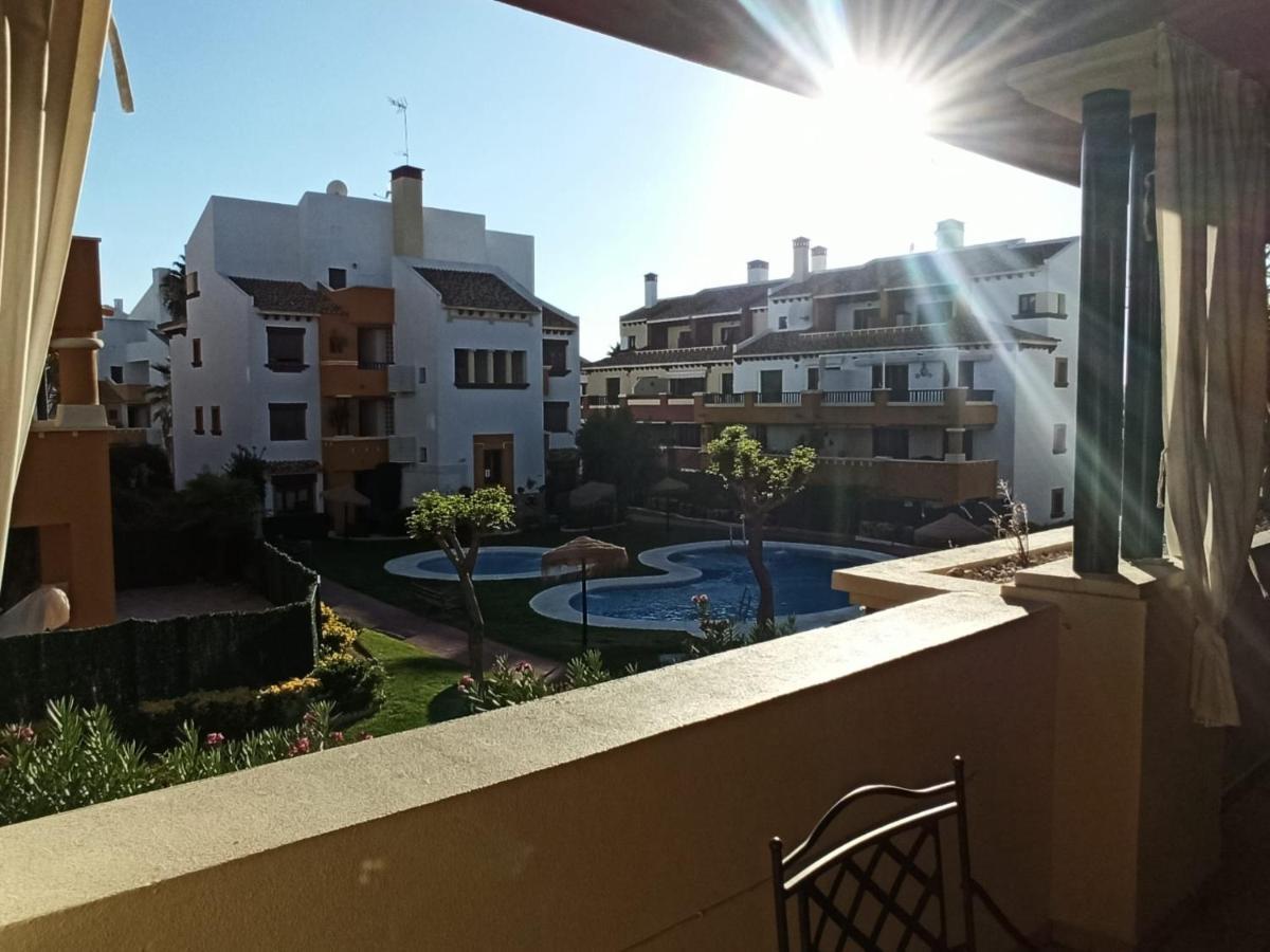 Apartamento Cercano A Campo De Golf En Costa Esuri 阿亚蒙特 外观 照片
