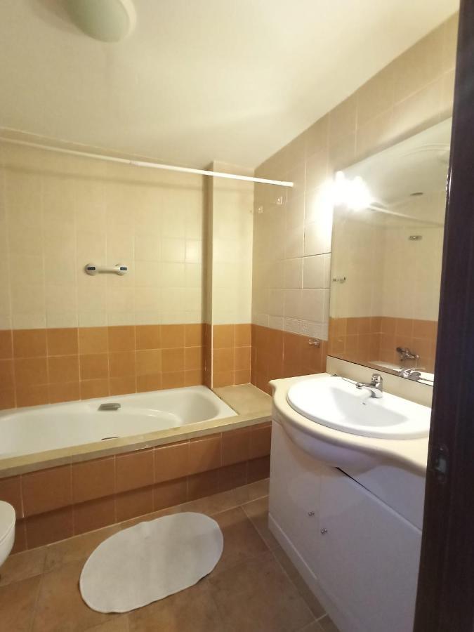 Apartamento Cercano A Campo De Golf En Costa Esuri 阿亚蒙特 外观 照片